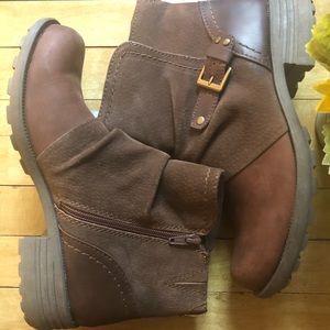 Earth Phoenix Ankle Boot